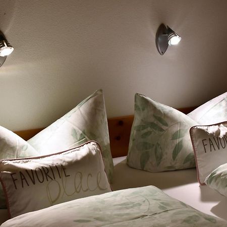Haus Waldner Apartment Aschau Im Zillertal Екстериор снимка