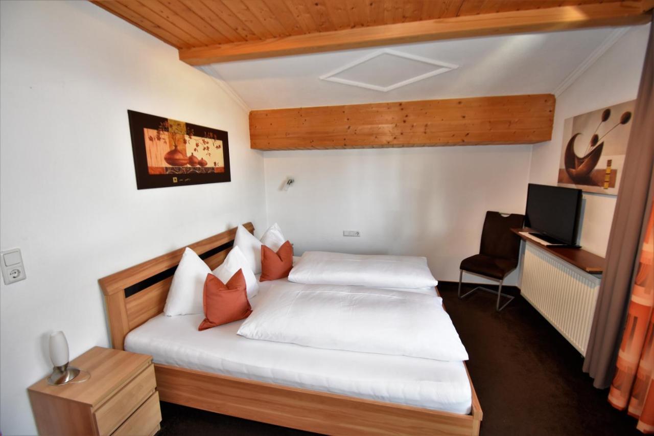 Haus Waldner Apartment Aschau Im Zillertal Екстериор снимка